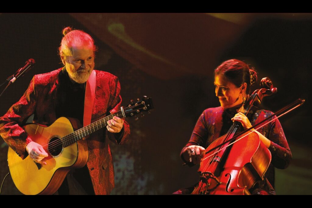 Beppe Gambetta and Natalie Haas performing together.